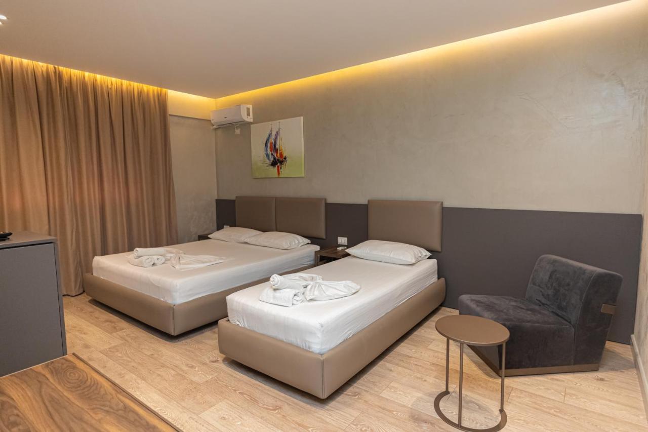 Novus Rooms فلورا المظهر الخارجي الصورة
